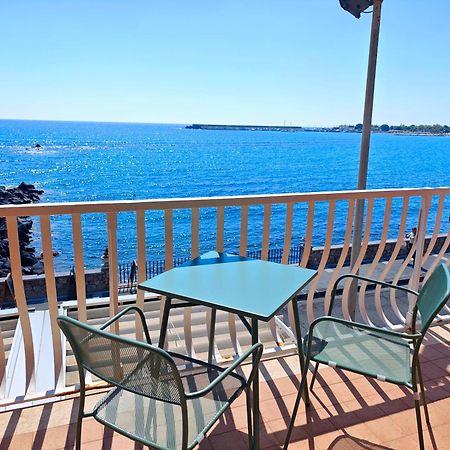 SUPER panorama & Astonishing apartment seaview Giardini Naxos Bagian luar foto